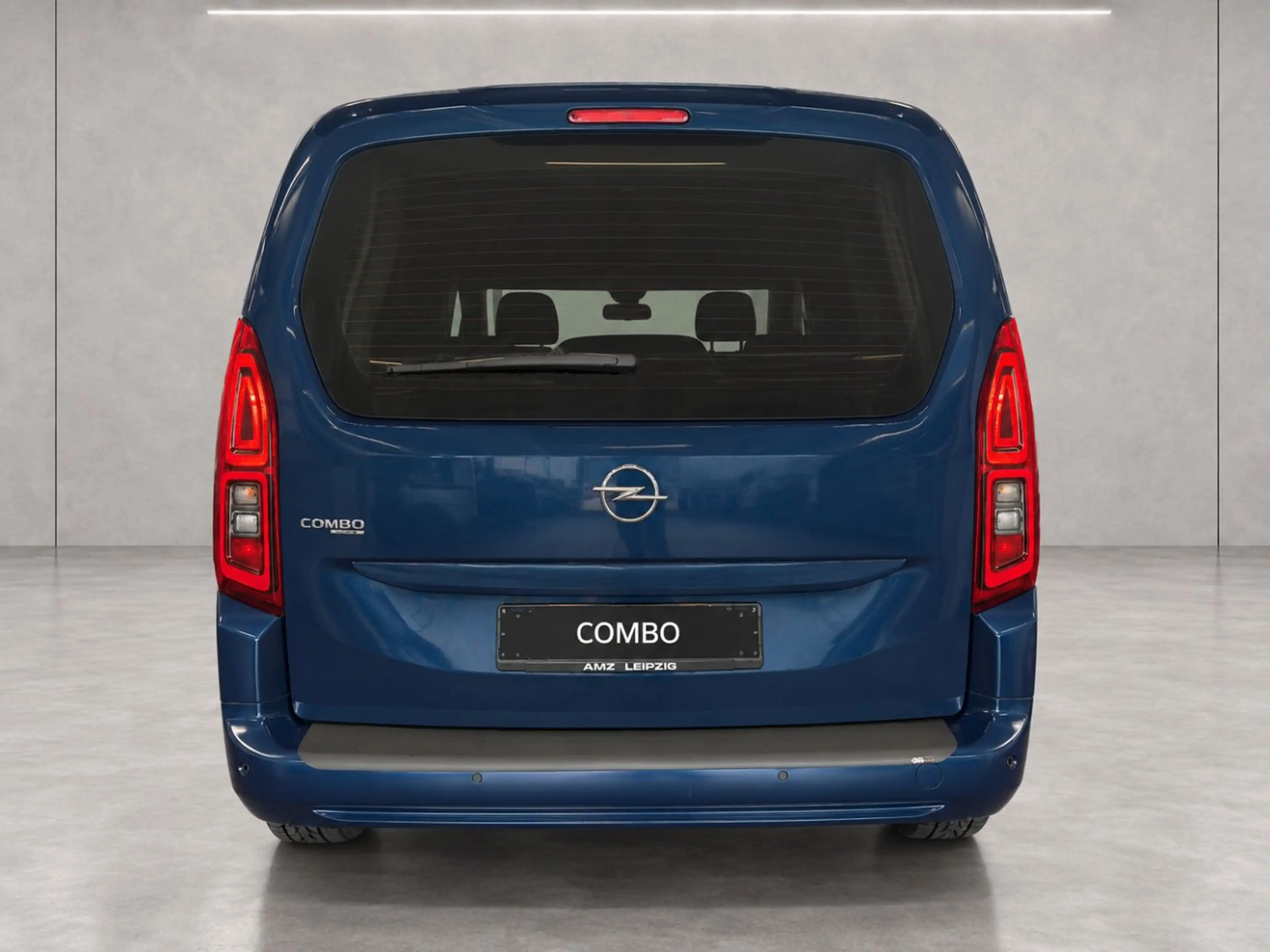 Opel Combo Life E 1.5 D Edition *HU/AU neu* — photo 7