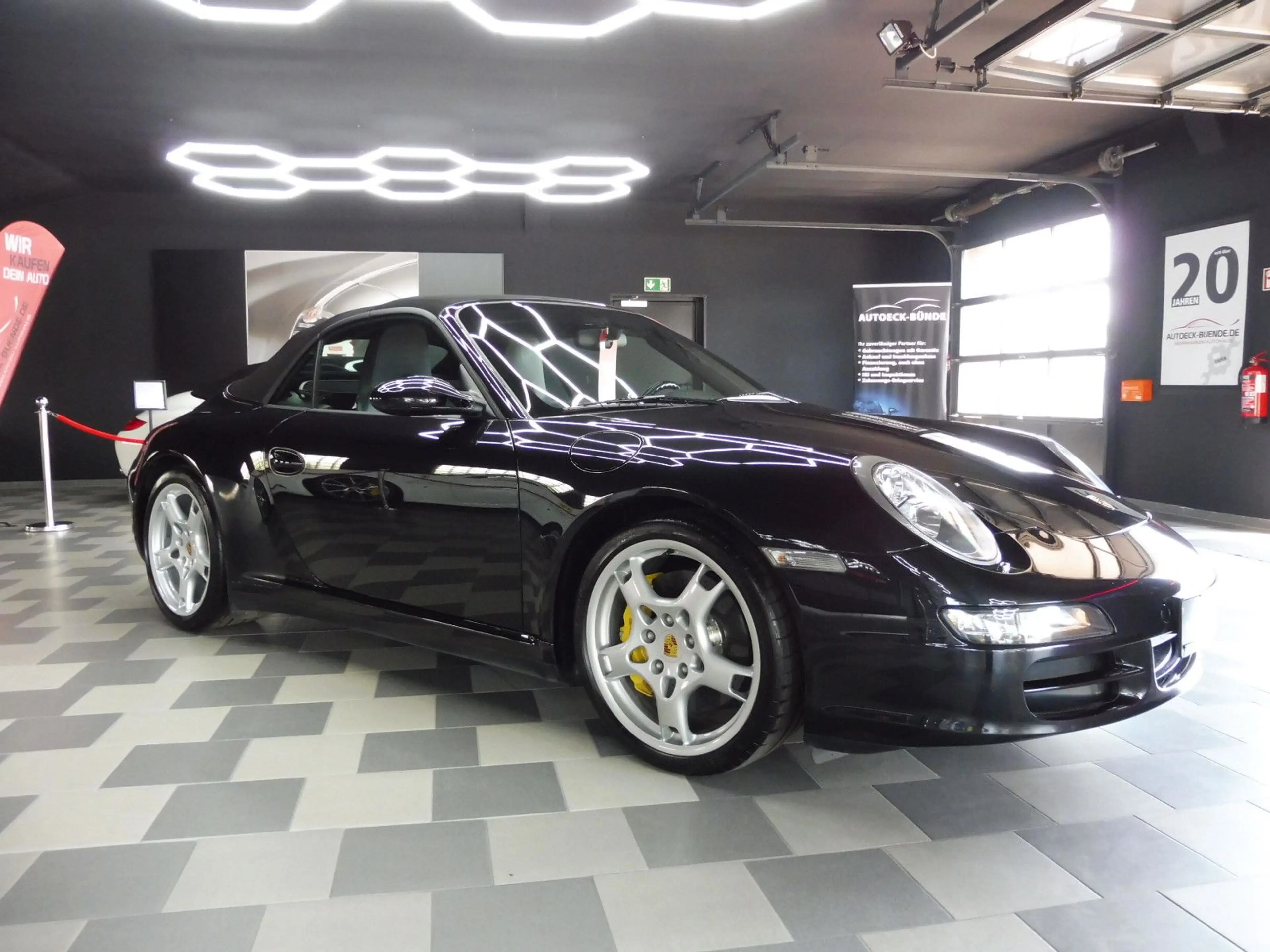 Porsche 997 911  997 Carrera 4 S Cabrio "Porsche-Historie" — photo 4