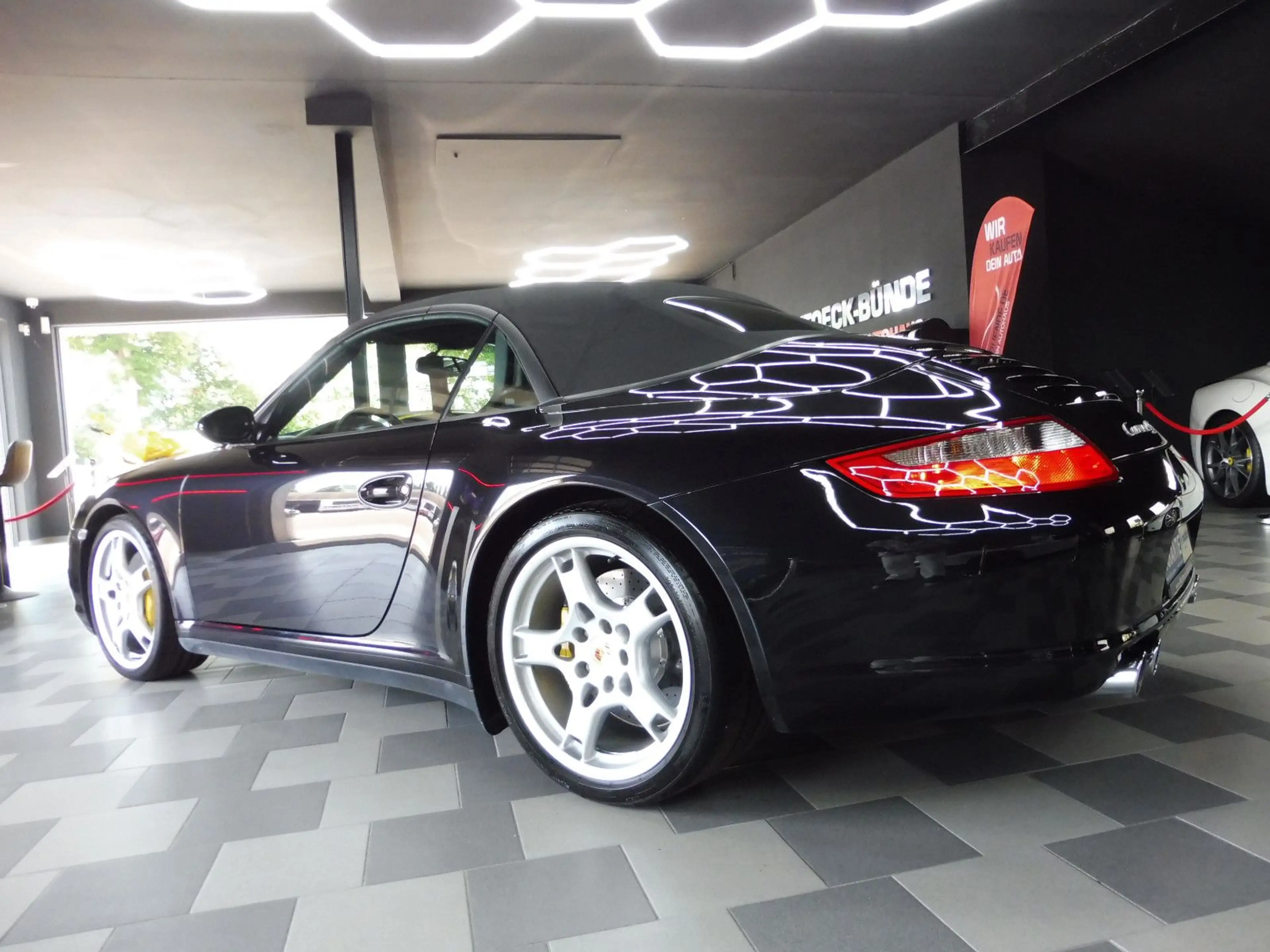 Porsche 997 911  997 Carrera 4 S Cabrio "Porsche-Historie" — photo 8