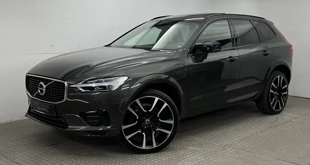 Volvo XC60 T8 AWD R DESIGN PANO+LUFT+22Z+HUD+H&K+STAND