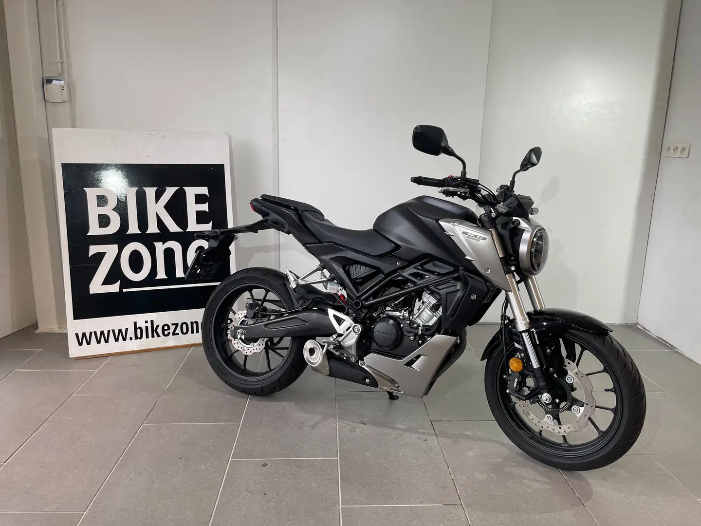 Honda CBF 125 CB125R Noir - 1