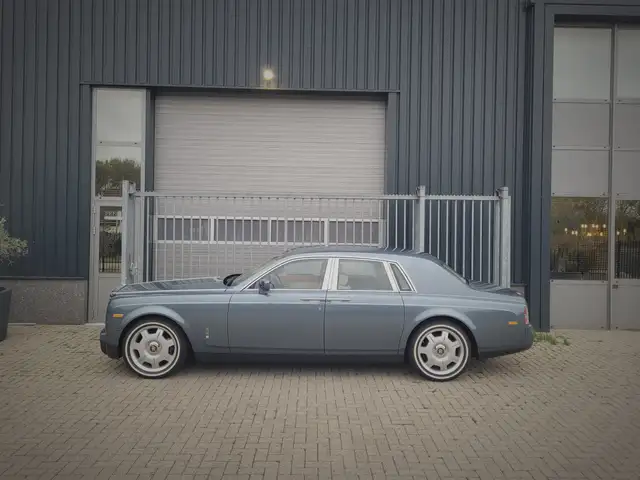 Rolls-Royce Phantom 6.7 V12