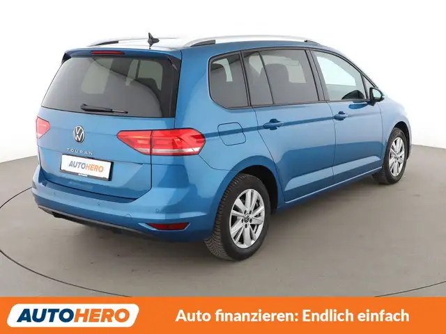 Volkswagen Touran view 6