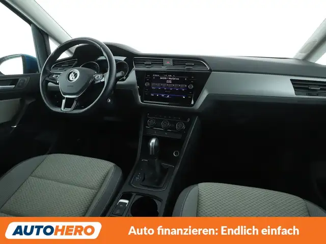 Volkswagen Touran view 13