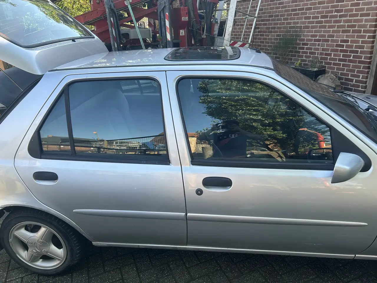 Ford Fiesta 1.8 Focus Ghia, foto 9