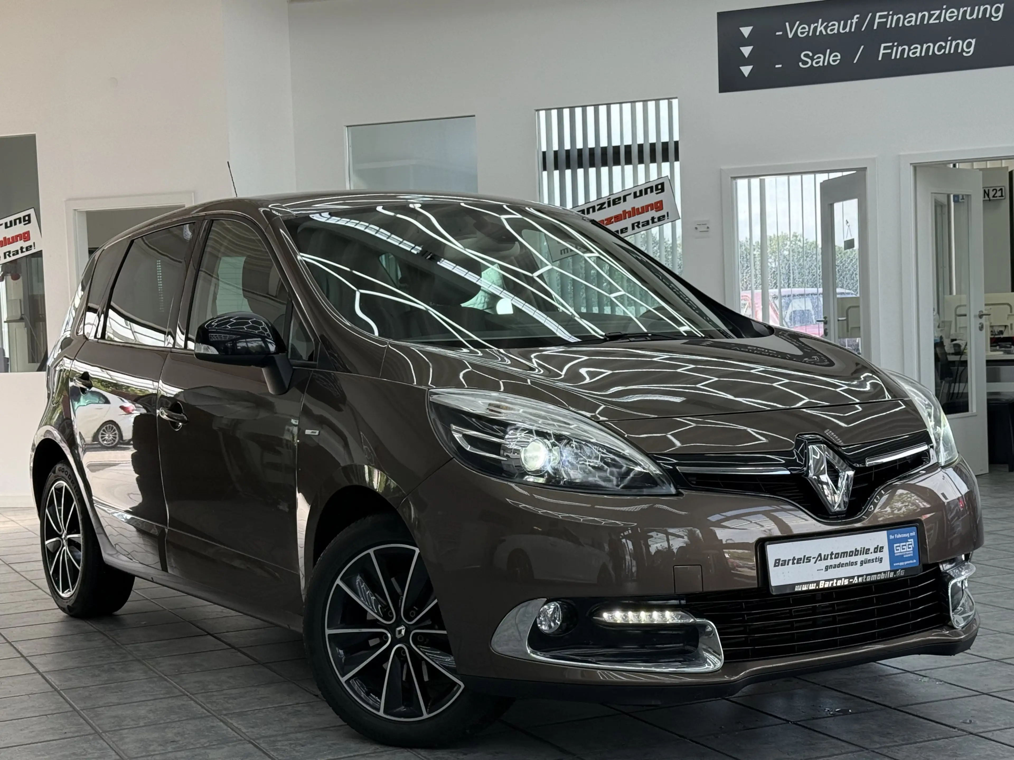 Renault Scenic 1.5 dCi BOSE Edition, Autom., Leder, Navi