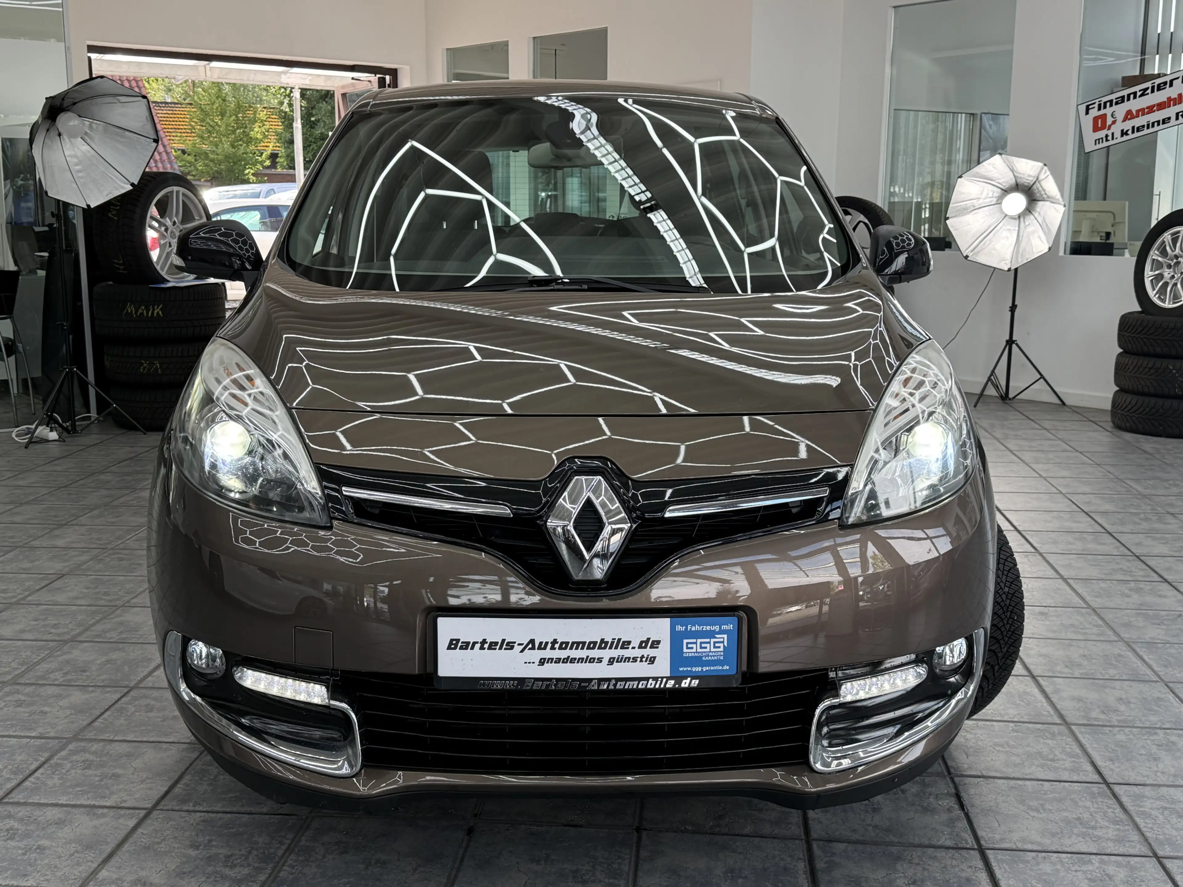 Renault Scenic 1.5 dCi BOSE Edition, Autom., Leder, Navi — photo 3