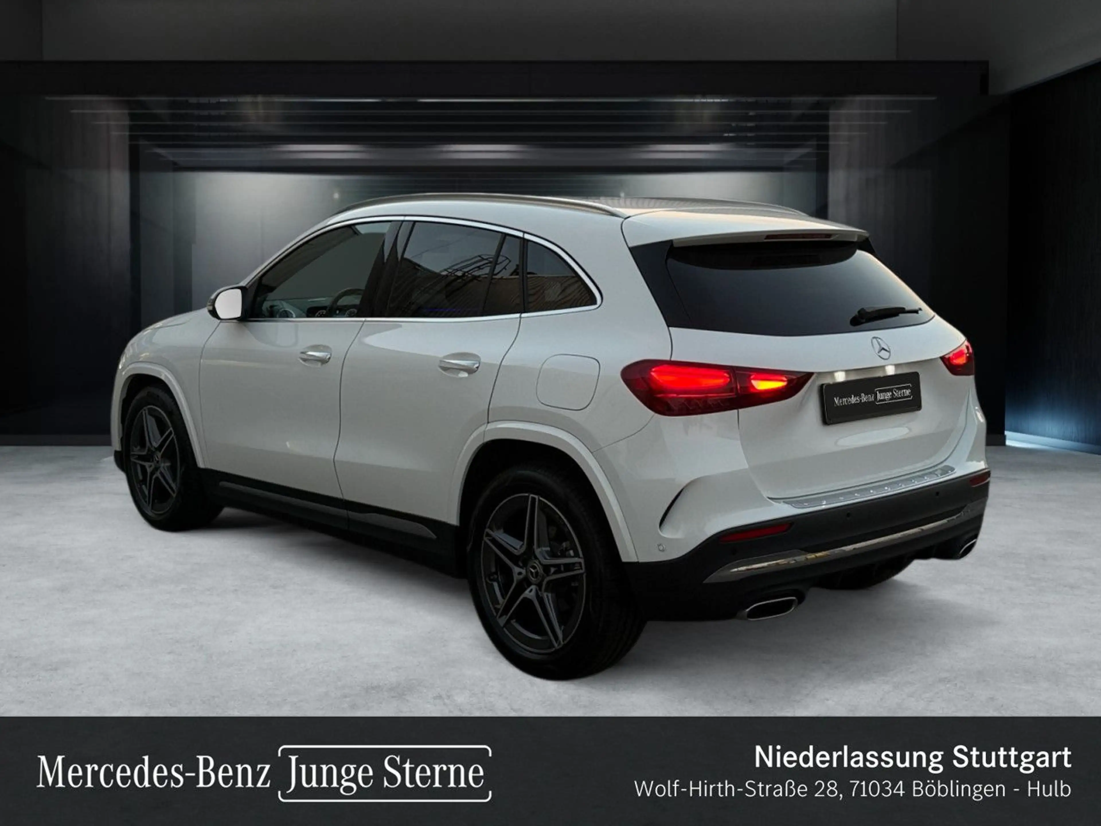Mercedes-Benz GLA 200 AMG+LED+KAMERA+TOTW+KEYLESS+7G — photo 8