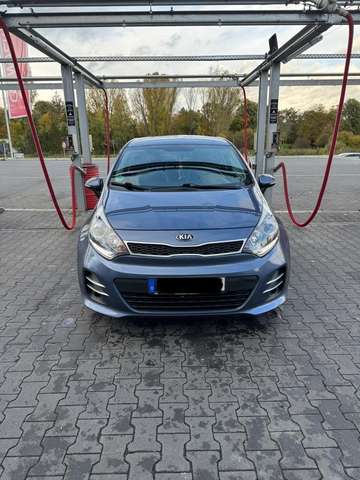 Imagine Kia Rio 1.4 Spirit