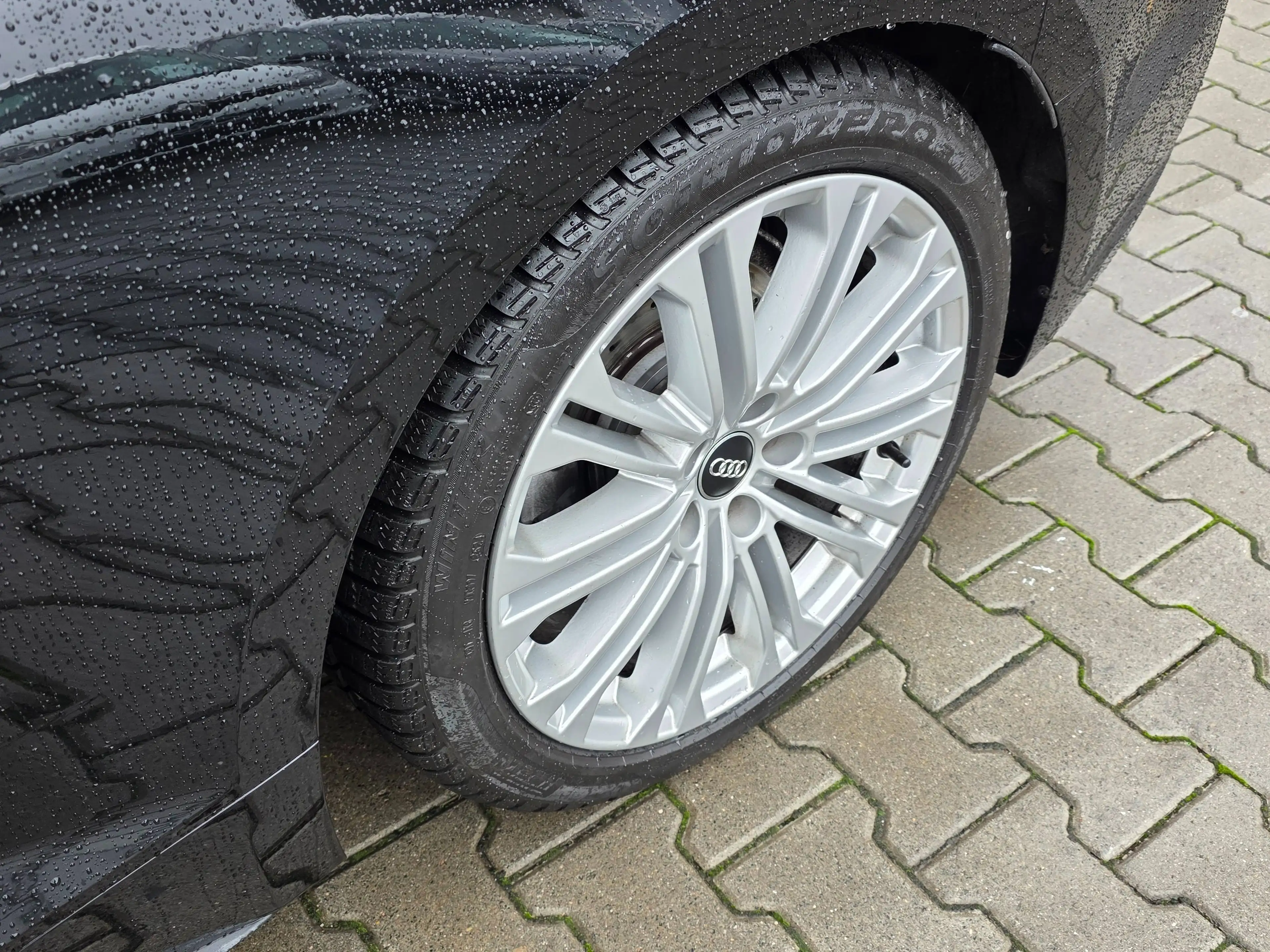 Audi A5 A5 Coupe Coupe 40 TFSI S tronic line/S-Line/LED/Eu6/Automatik/ — photo 4
