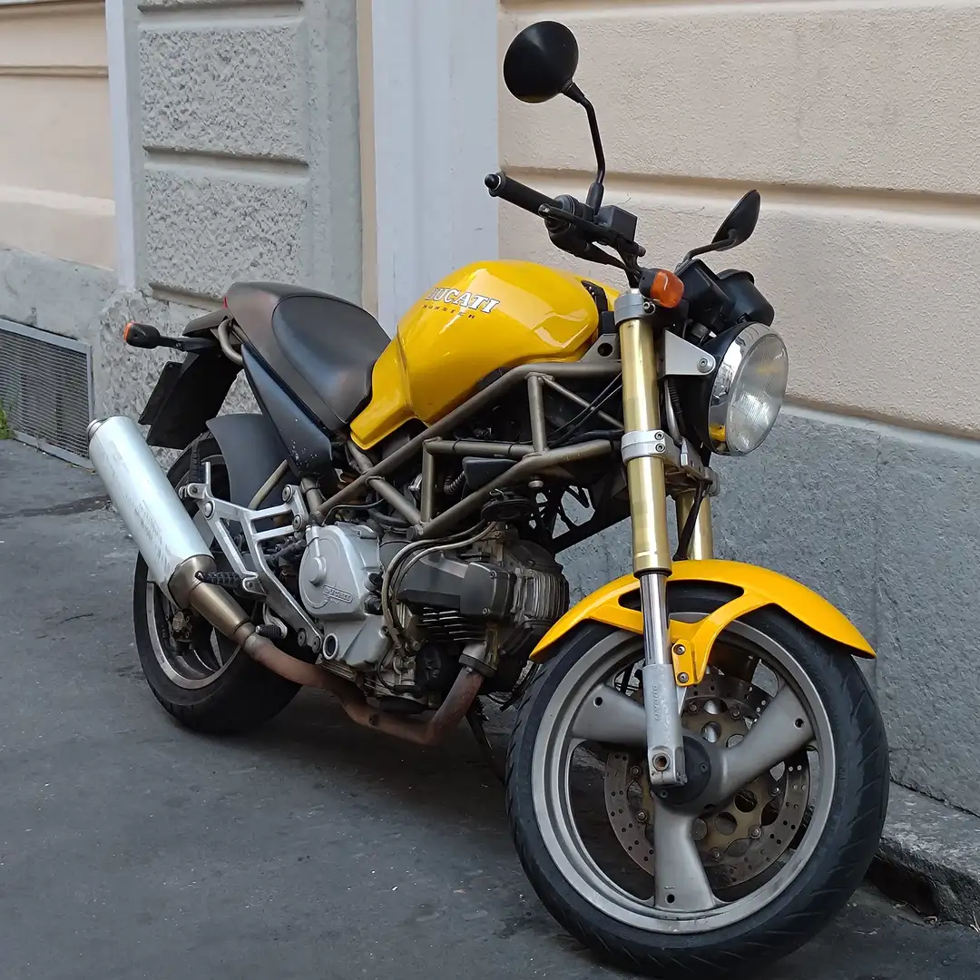 Ducati Monster 600 Gelb - 1