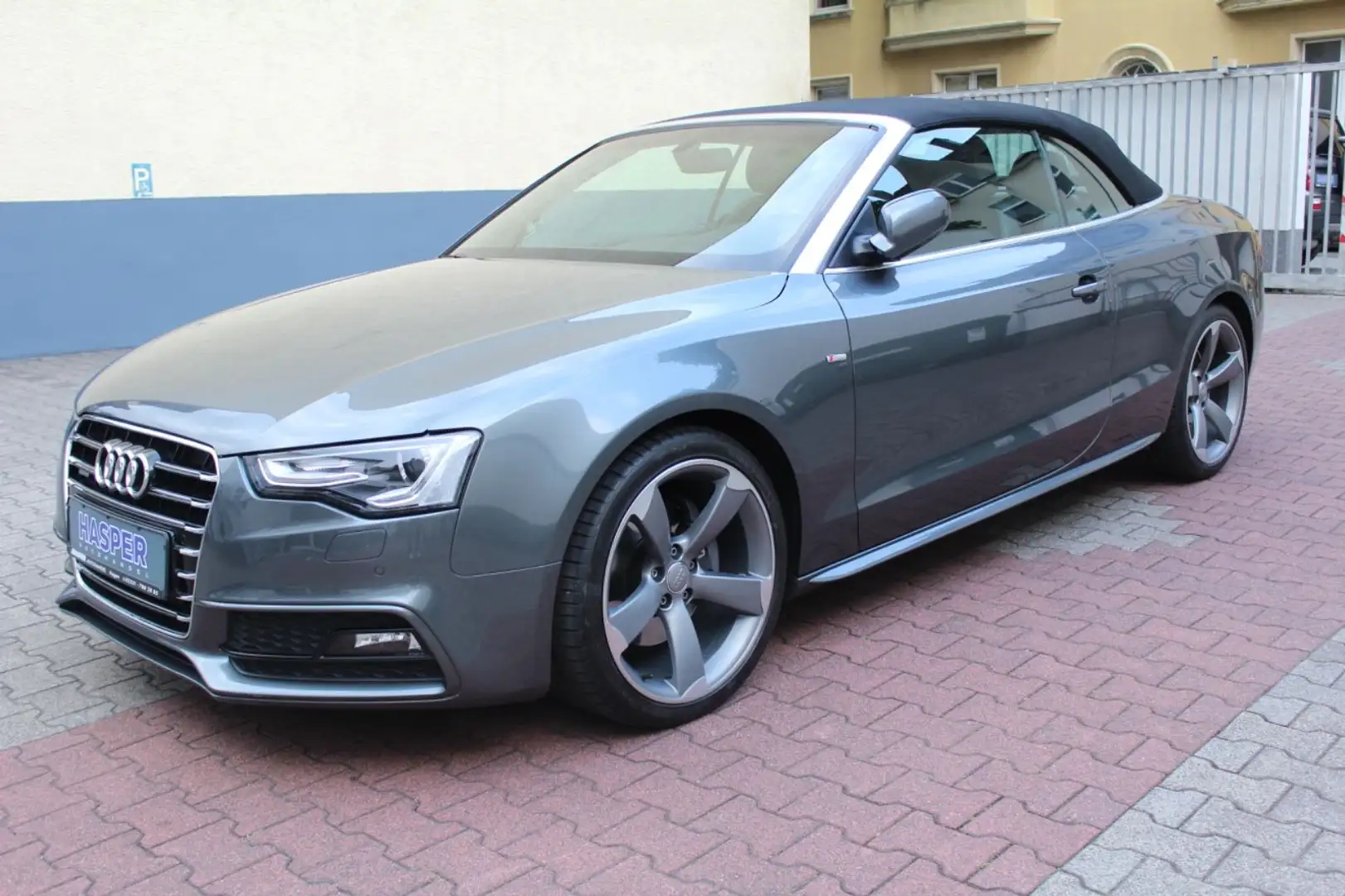 Audi A5 Cabriolet 3.0 TDI quattro S-Line Grigio - 1