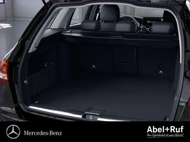 Mercedes-Benz 220 view 11