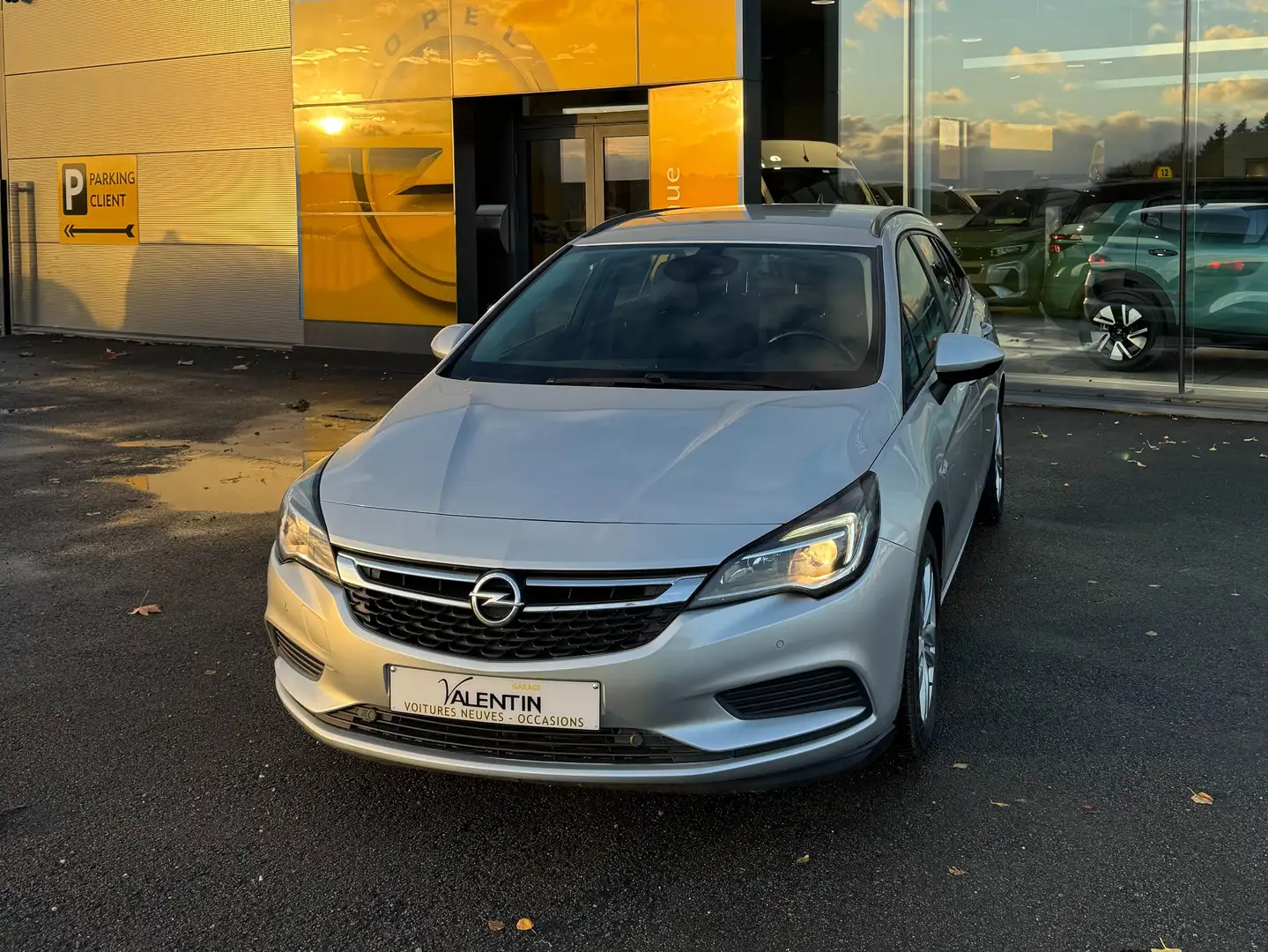 Opel Astra Astra Sports Tourer 1.6 CDTi ECOTEC D Edition Argent - 1