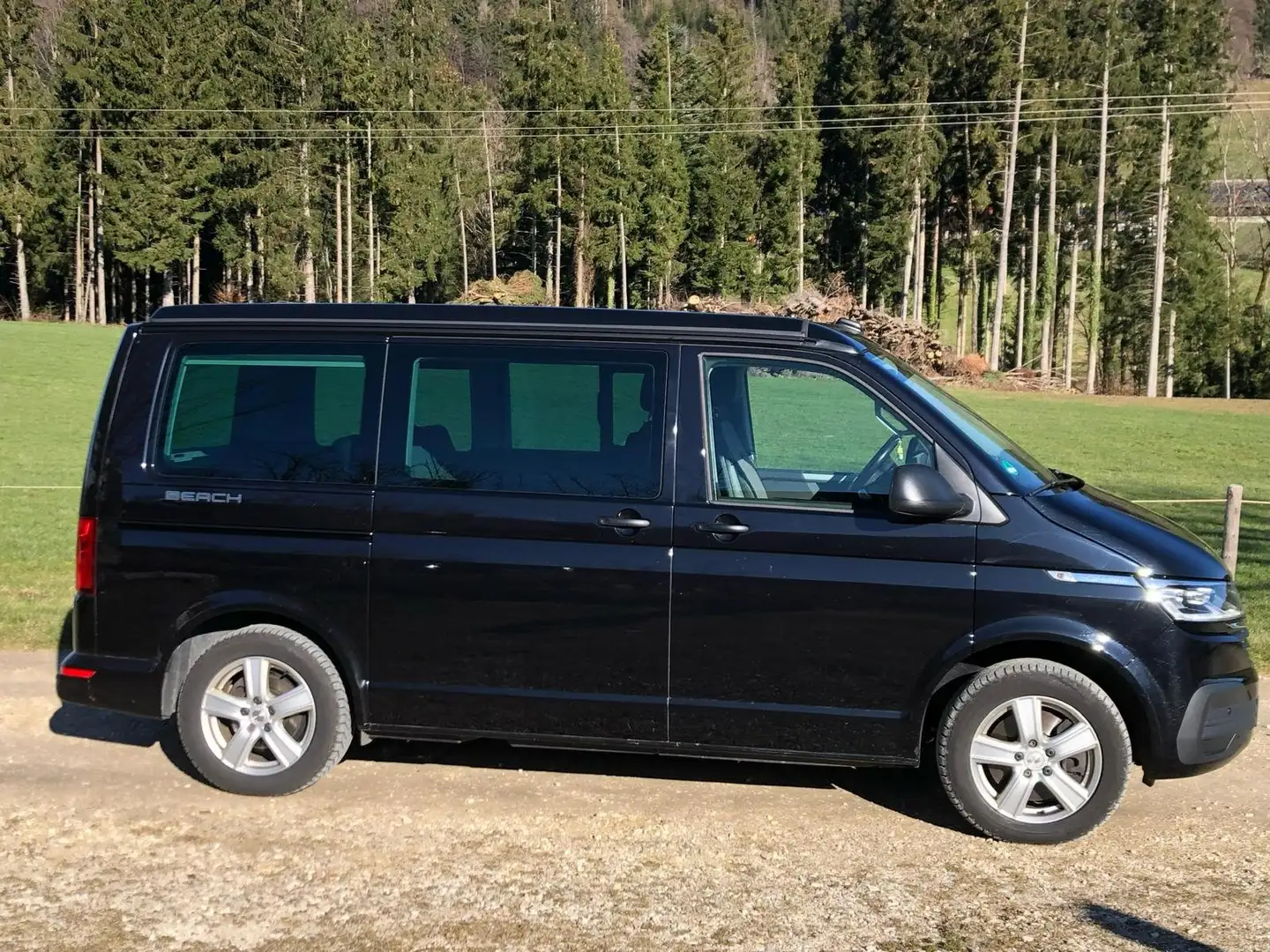 Volkswagen T6.1 California California T6.1 DSG Beach Tour Fekete - 2
