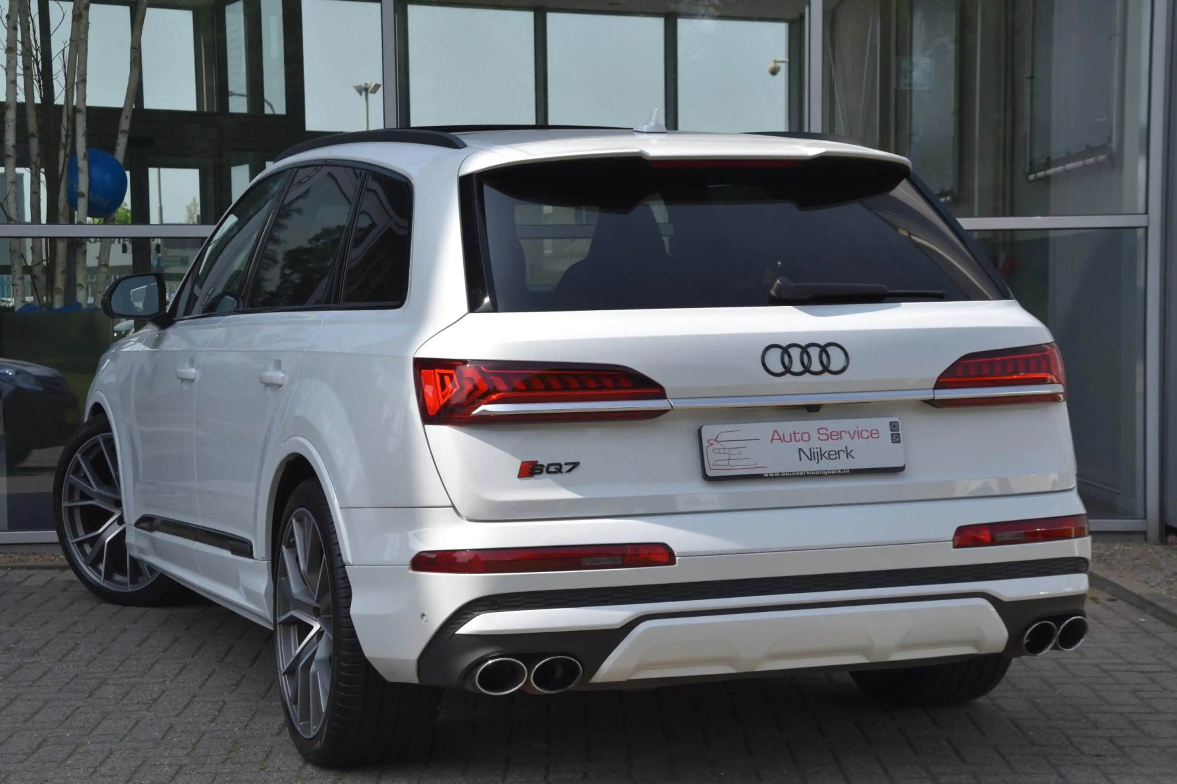 Audi SQ7 4.0 TDI quattro Exclusive Performance 4W-Sturing H — photo 6