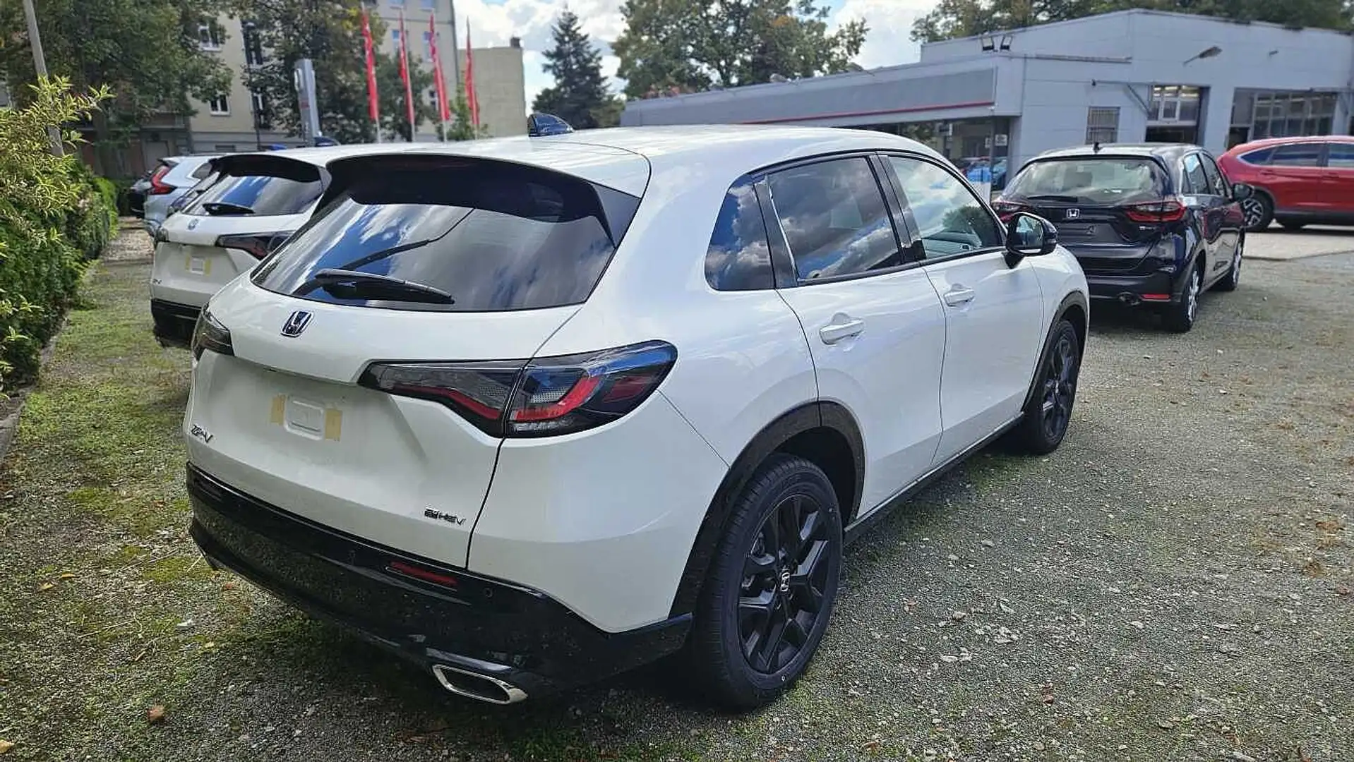 Honda ZR-V Hybrid e:HEV 2.0 i-MMD Sport Blanc - 2