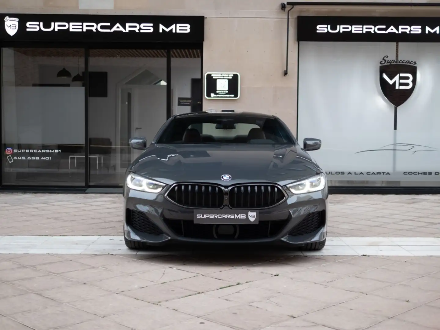 BMW 840 840d Coupé xDrive Gris - 2