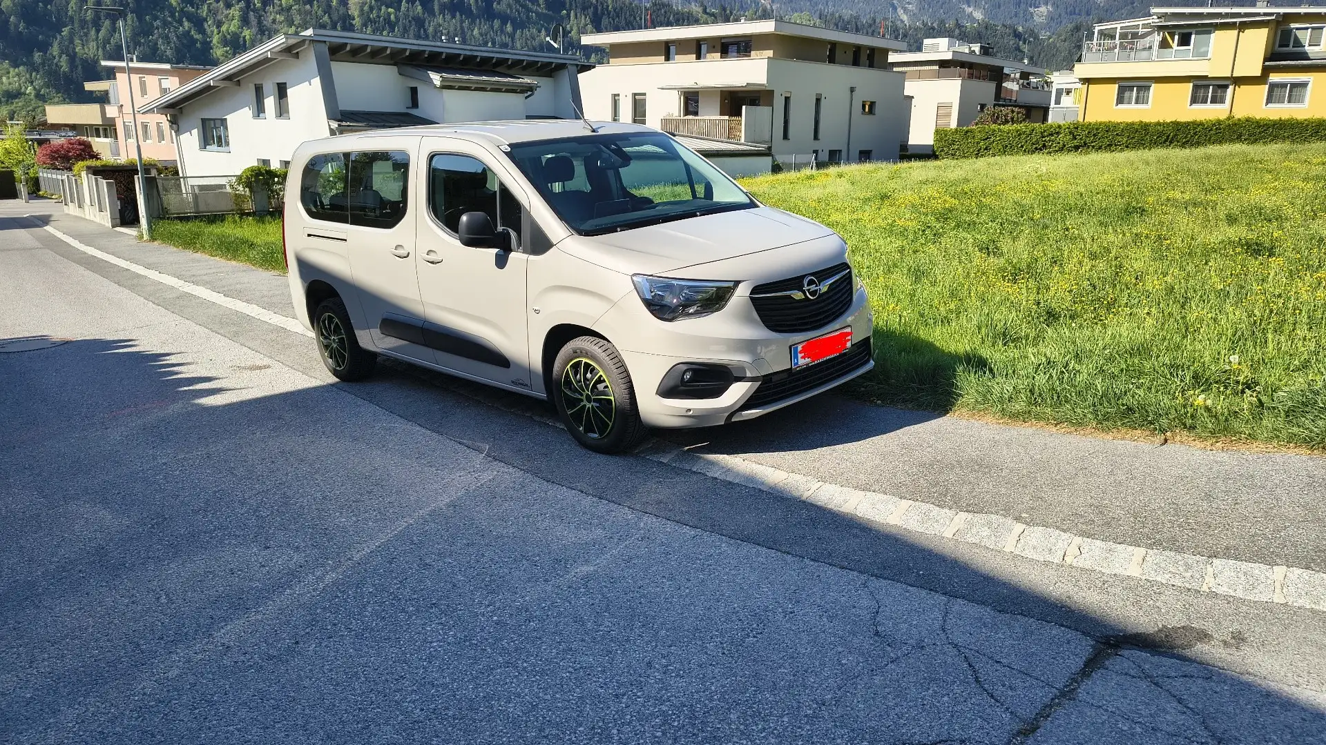 Opel Combo Life Life Edition 1.2 Turbo L2 Beige - 1