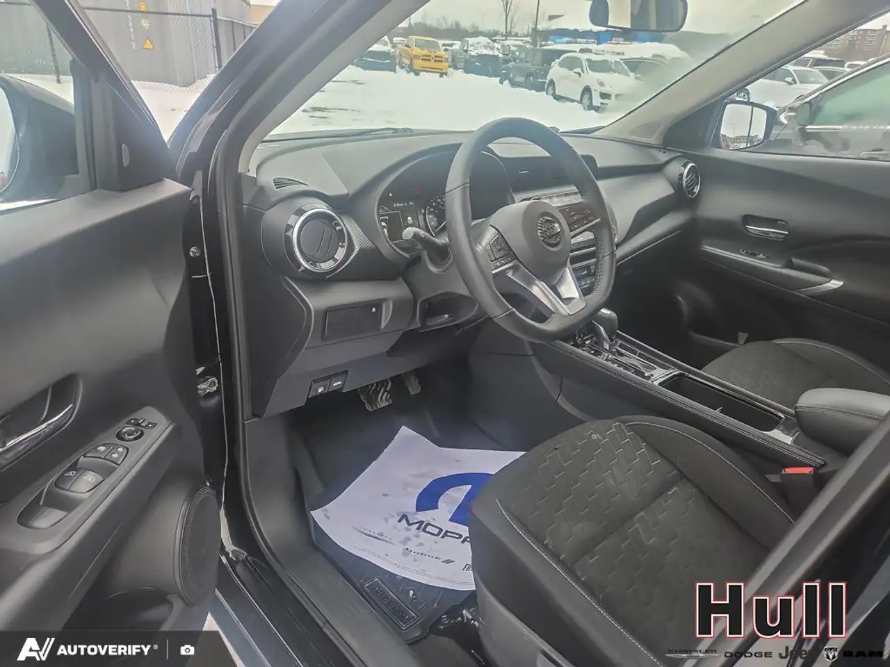Nissan Kicks снимка Nissan Kicks