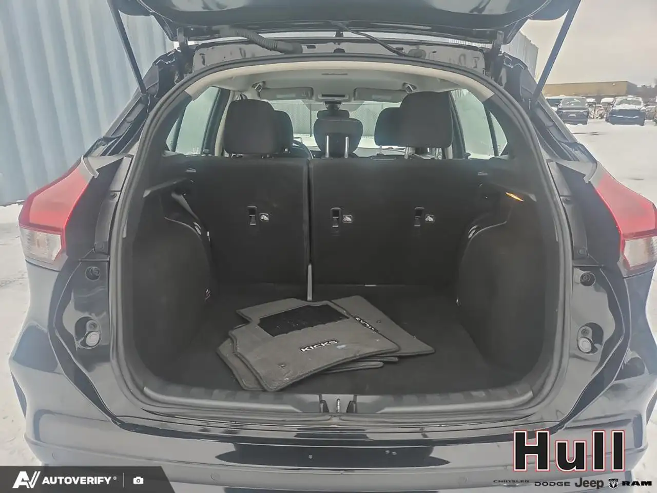 Nissan Kicks снимка Nissan Kicks