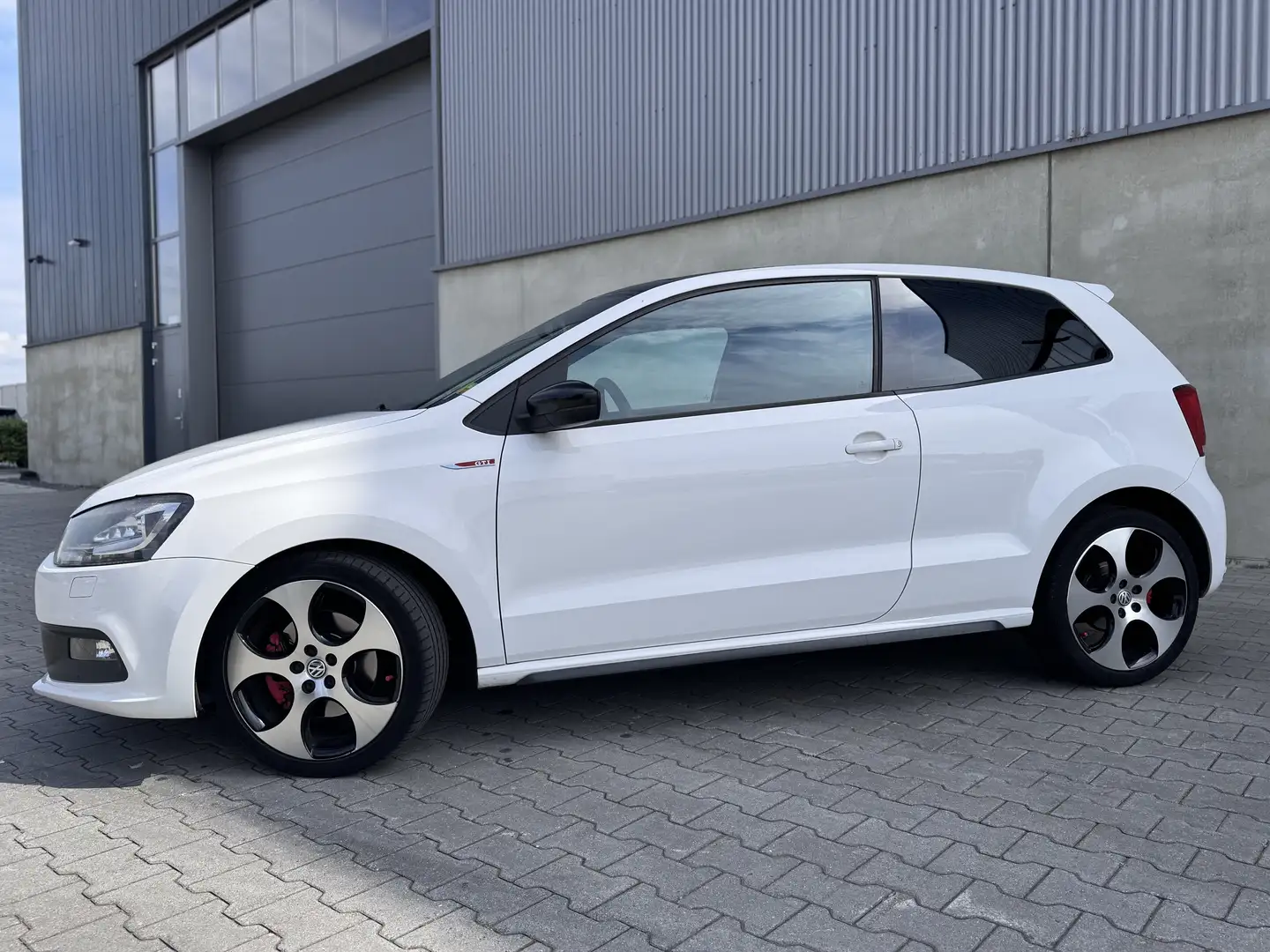 Volkswagen Polo GTI 1.4 DSG - 2