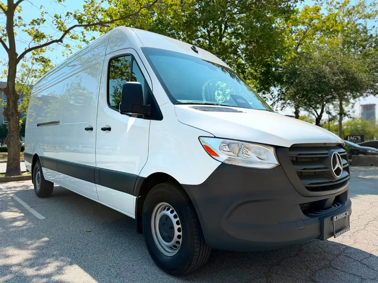 Mercedes-Benz Sprinter photo Mercedes-Benz Sprinter