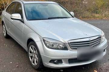 C220 Mercedes