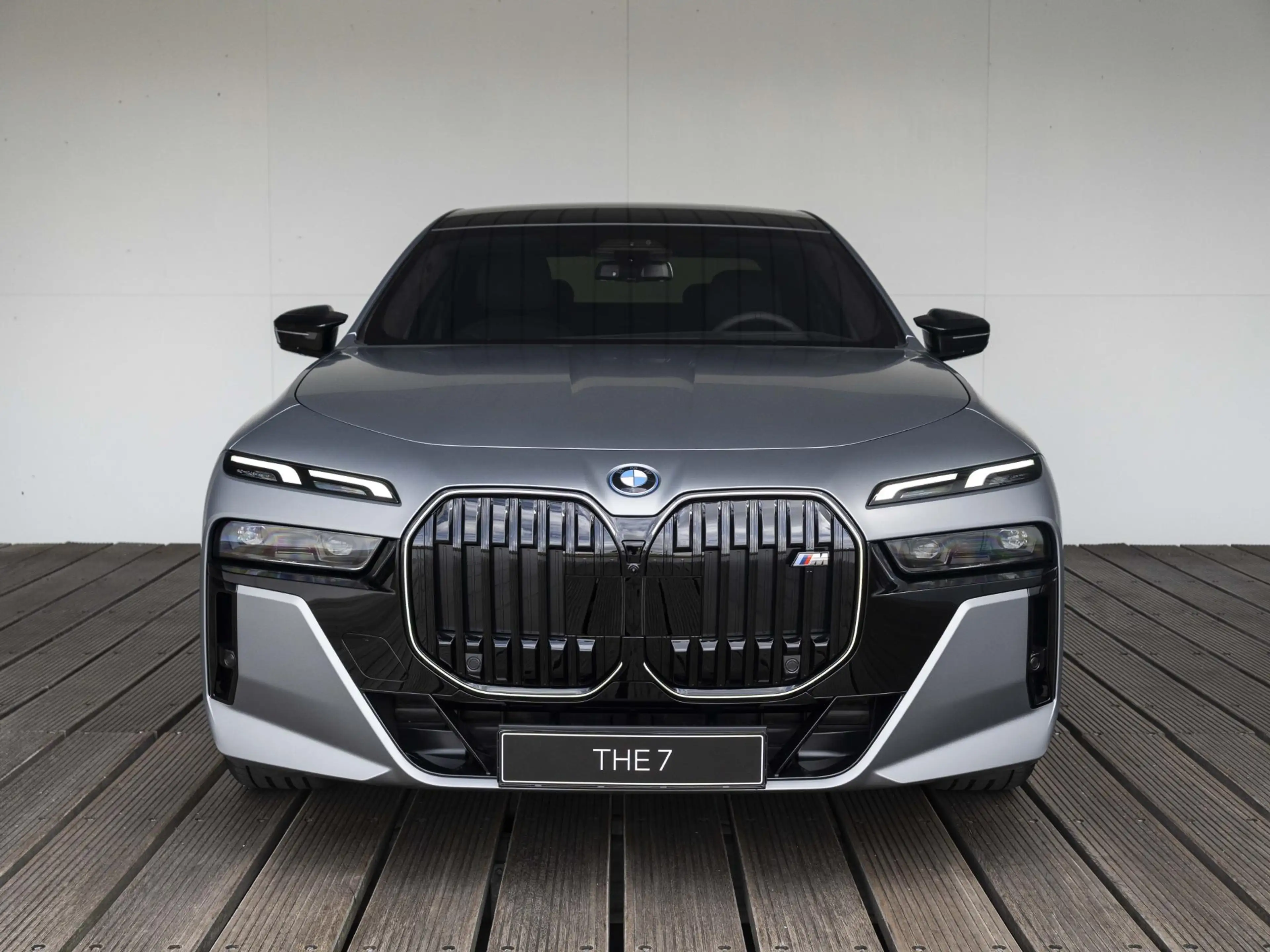 BMW 760 7-serie M760e xDrive High Executive | Connossieur — photo 5