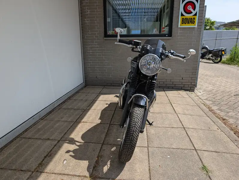 Triumph Bonneville T120 - foto 6