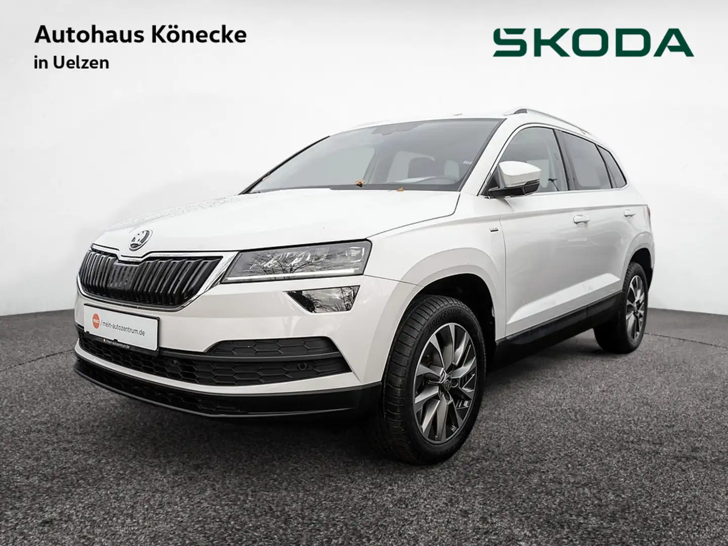 Skoda Karoq 1.0 TSI Clever PDC LED Kessy SHZ GRA Weiß - 1