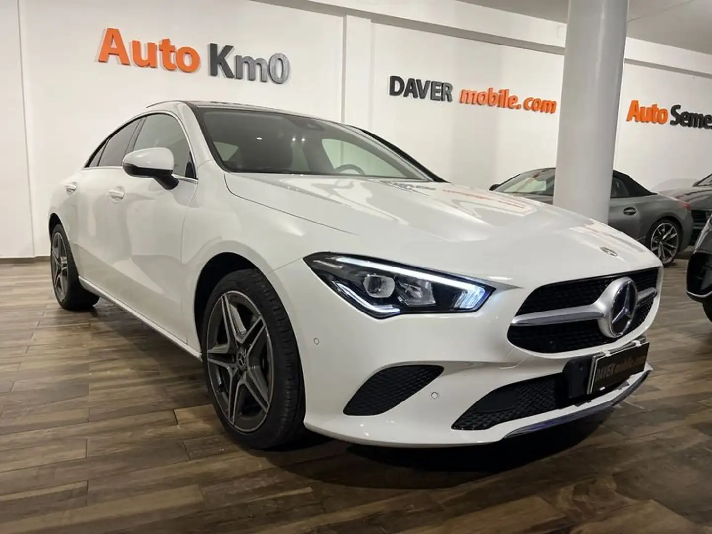 Mercedes-Benz CLA 180 CLA 180 d Automatic Sport  TETTO Cerchi AMG Bianco - 1