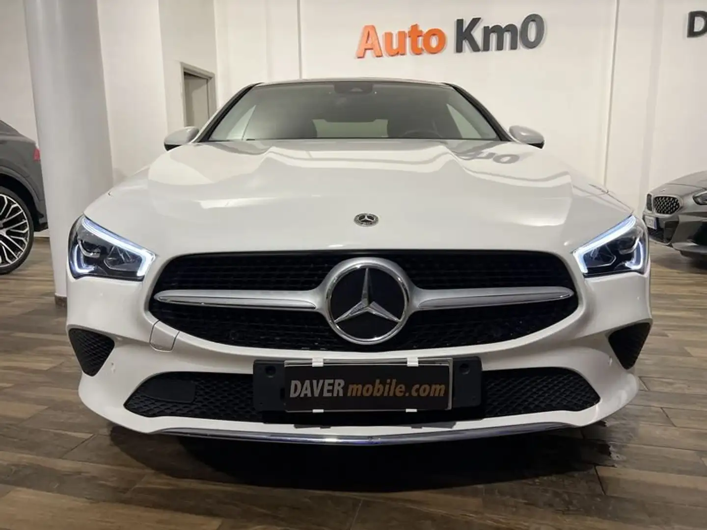 Mercedes-Benz CLA 180 CLA 180 d Automatic Sport  TETTO Cerchi AMG Bianco - 2