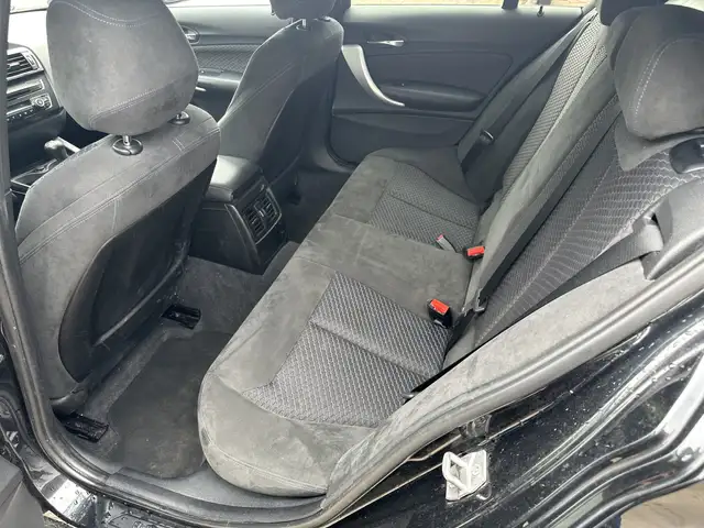 BMW 1 Series view 13