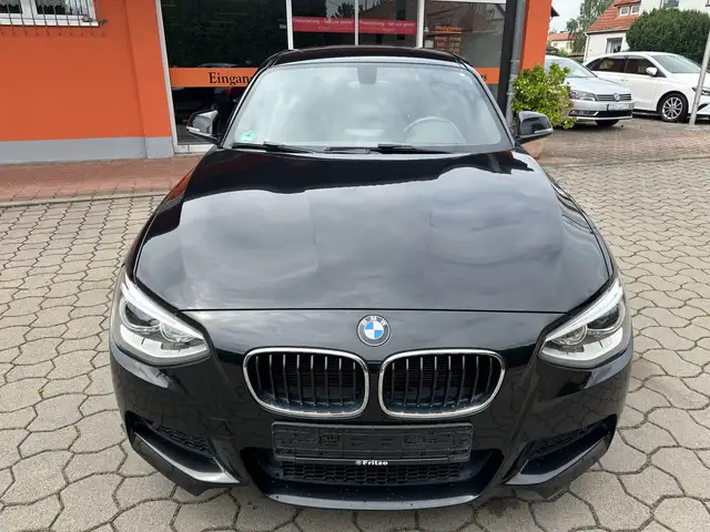 BMW 1 Series view 2