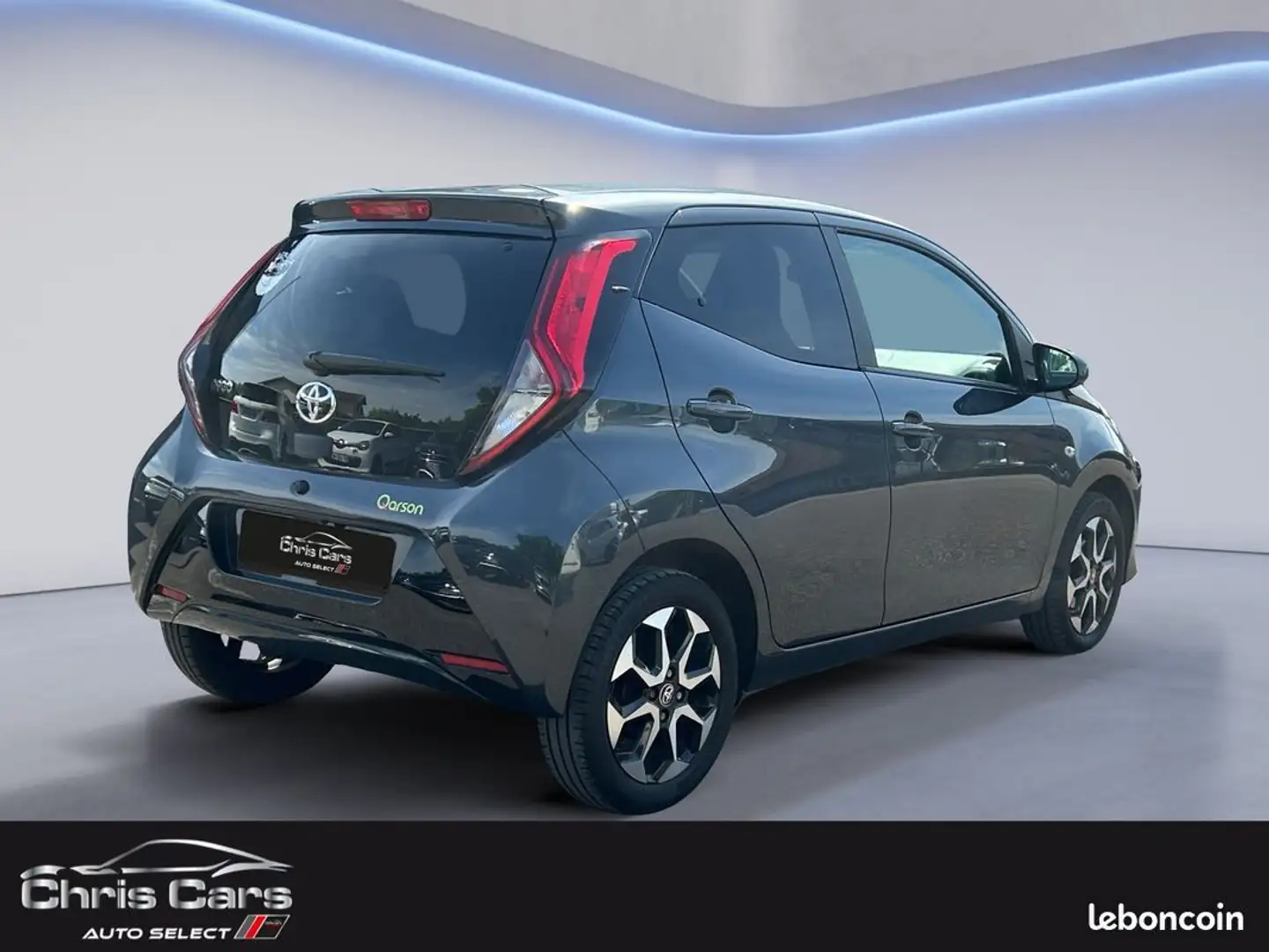 Toyota Aygo 1.0 vvti x-look garantie 12 mois Gris - 2