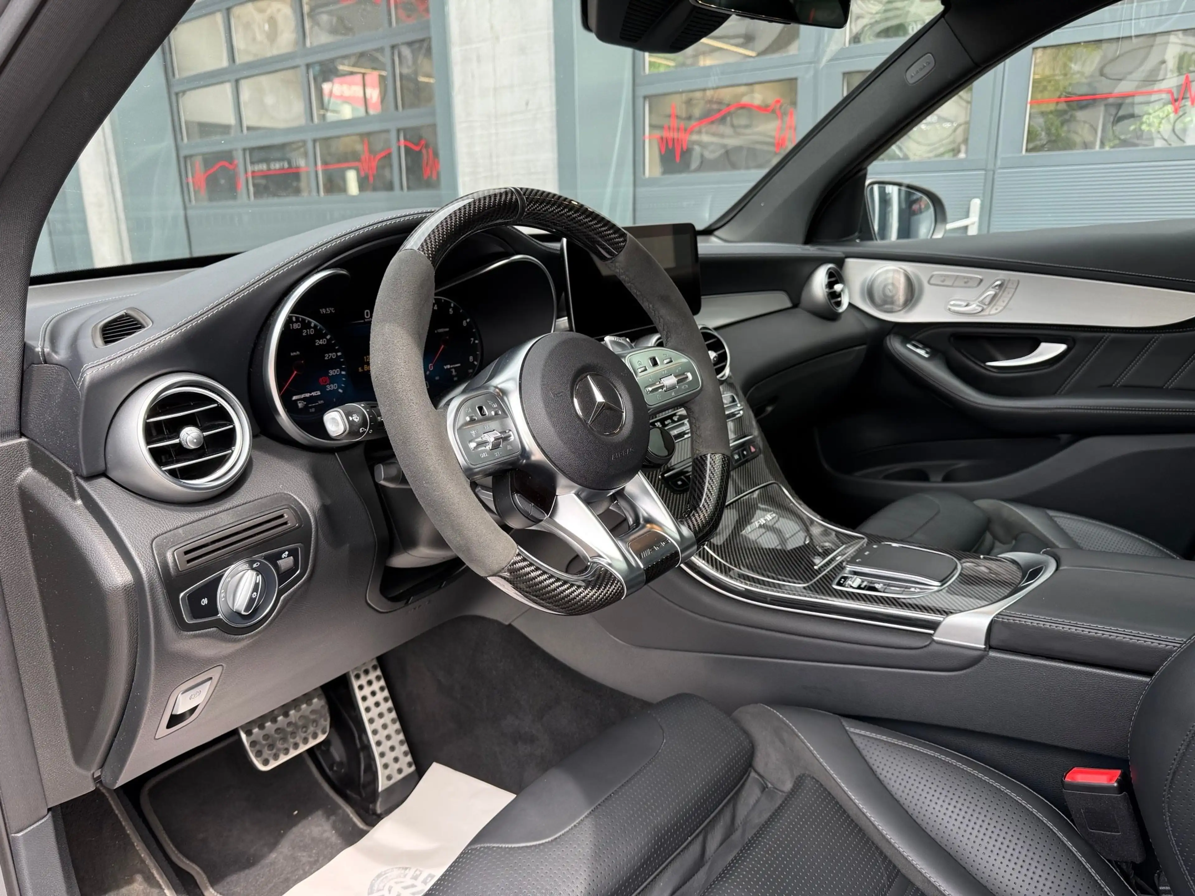 Mercedes-Benz GLC 63 AMG GLC 63 S AMG 4Matic (253.989) — photo 7