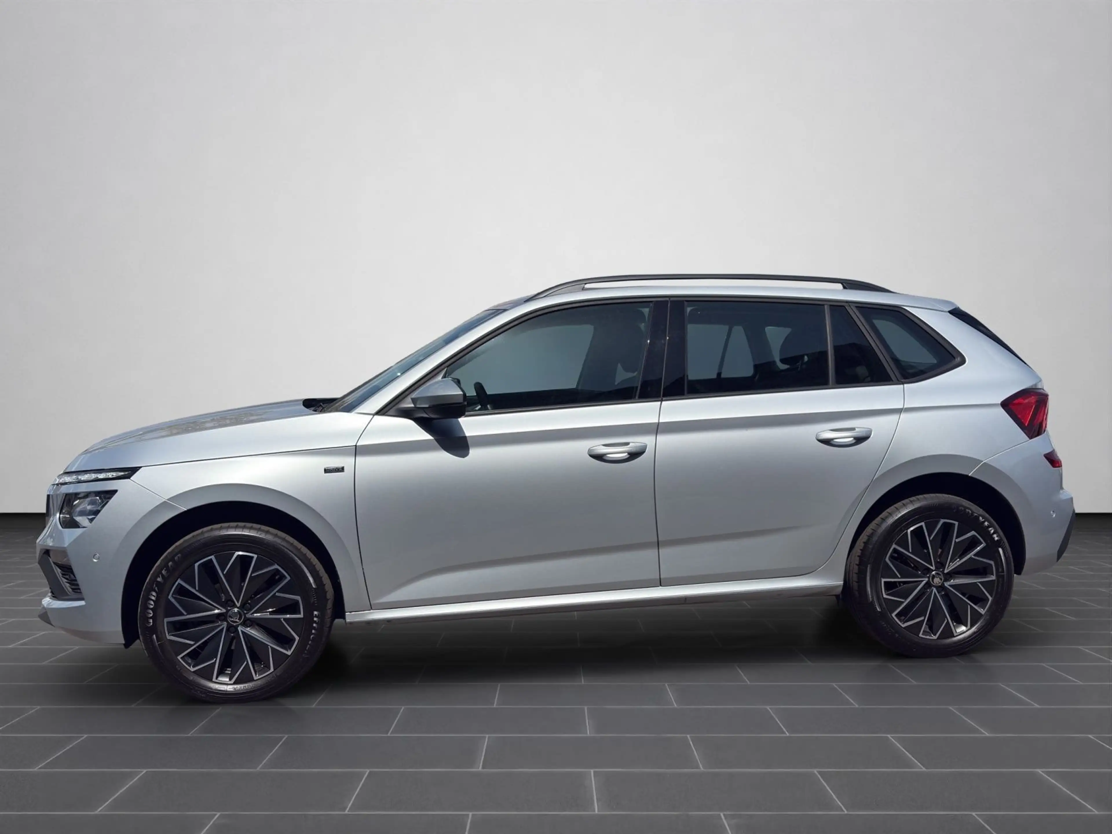 Skoda Kamiq Selection 1.0 TSI MATRIX-BEAM RÜCKFAHRKAME — photo 7