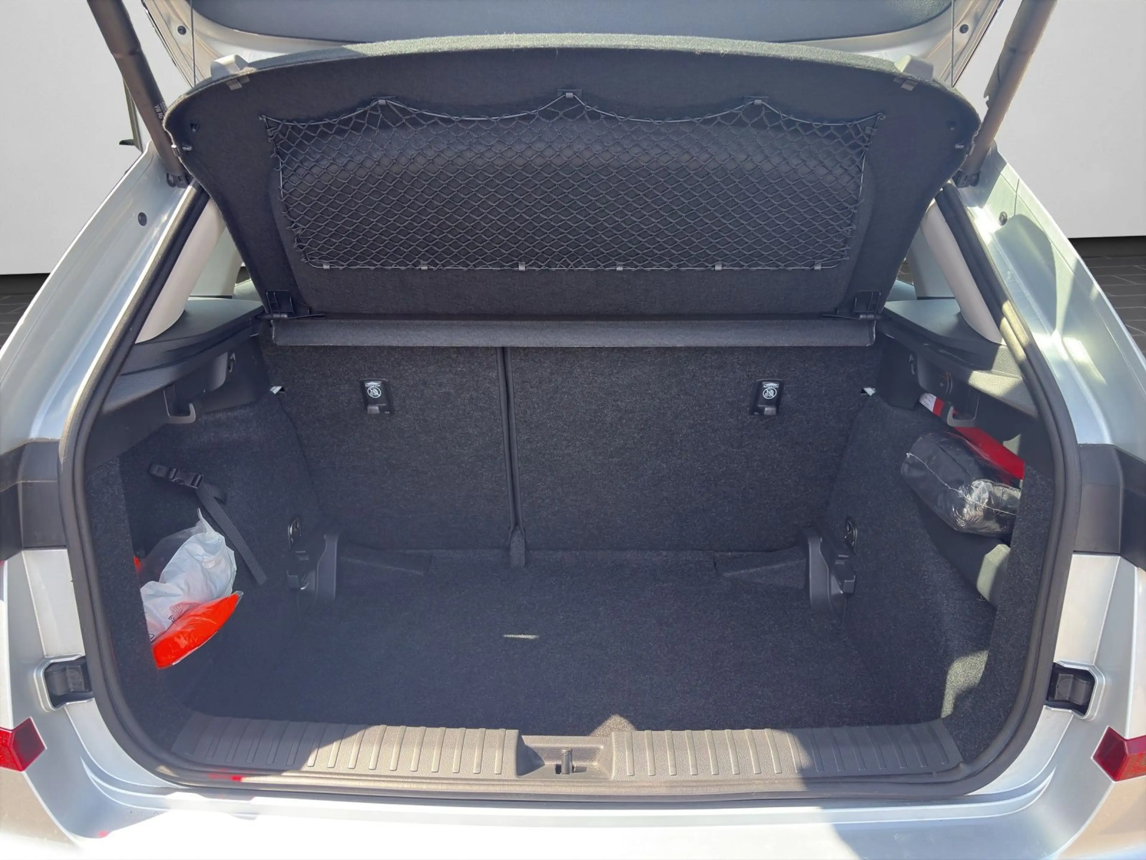Skoda Kamiq Selection 1.0 TSI MATRIX-BEAM RÜCKFAHRKAME — photo 15
