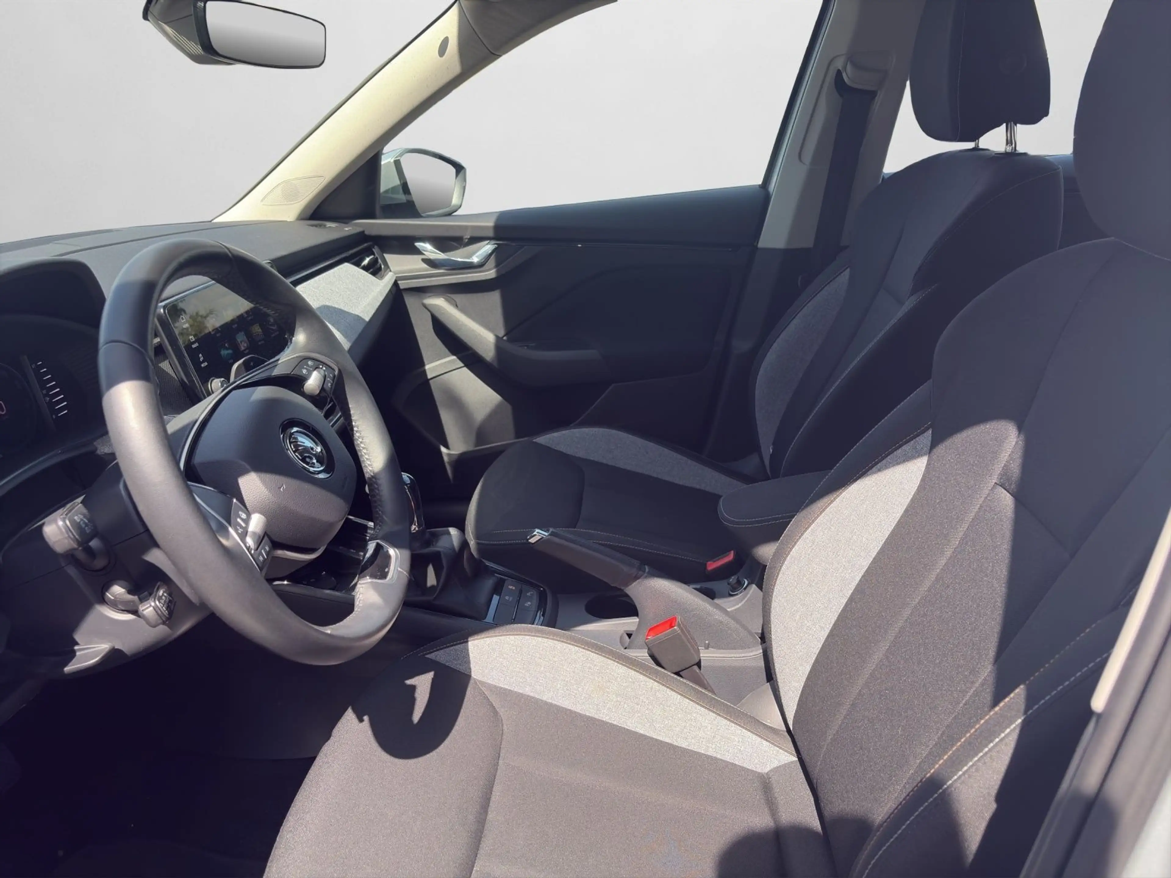 Skoda Kamiq Selection 1.0 TSI MATRIX-BEAM RÜCKFAHRKAME — photo 12