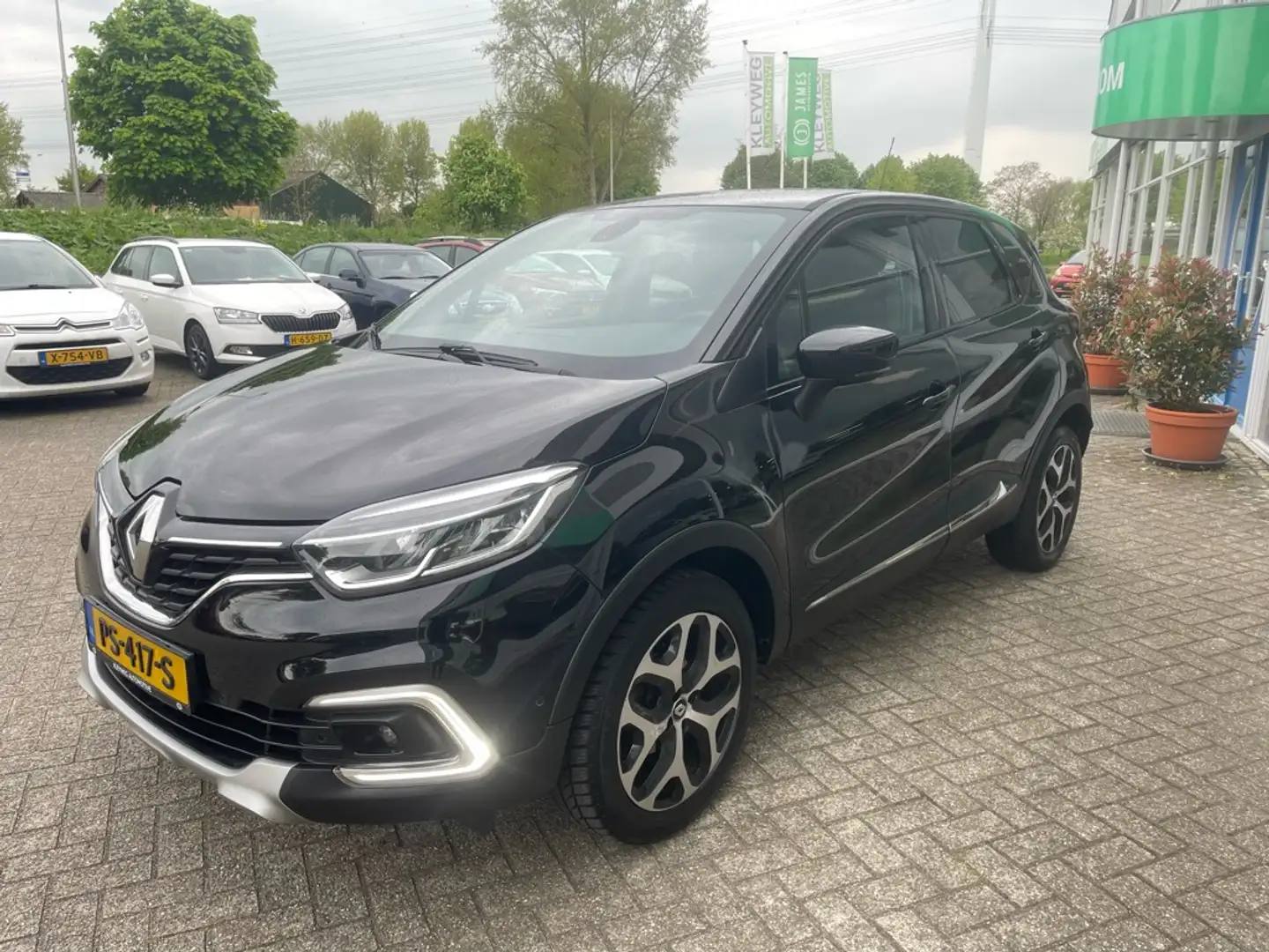 Renault Captur 0.9 TCe Intens, Bose, Nav, Camera, Clima, Zwart - 2