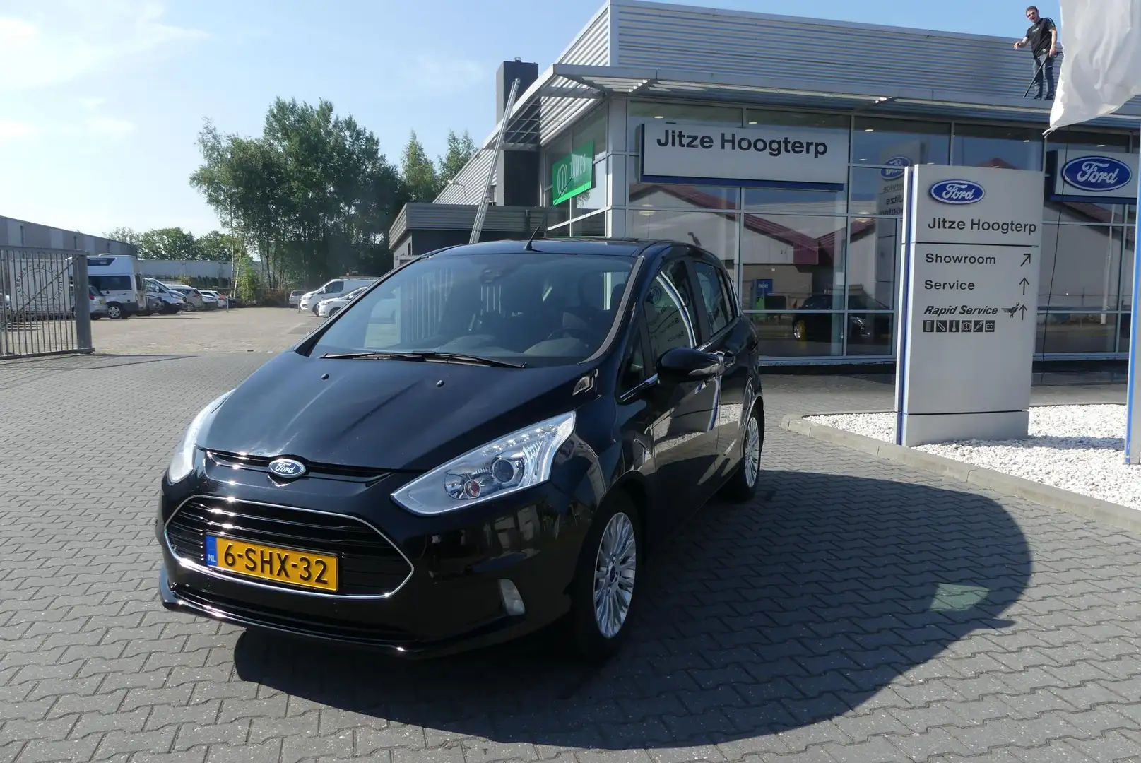 Ford B-Max 1.0 EcoBoost Titanium CRUISE, CLIMA, NAVI, CAMERA, Zwart - 1