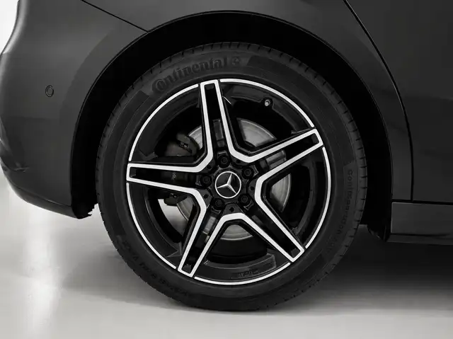 Mercedes-Benz A-Class view 13