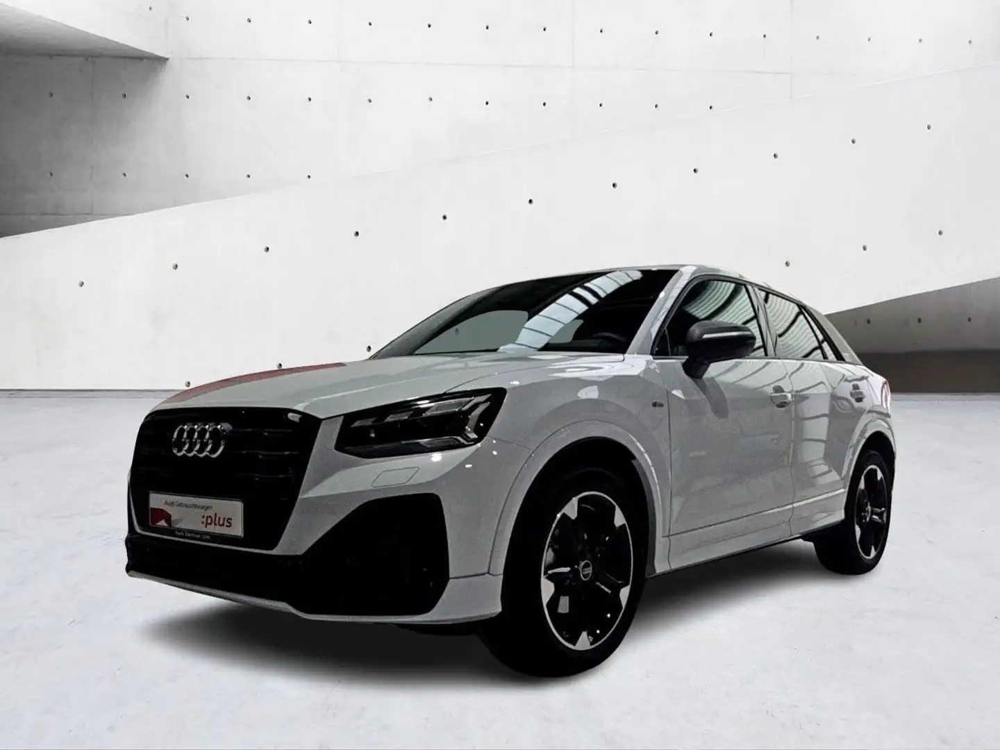 Audi Q2 S-Line 35 TFSI AHK LEDER NAVI R-KAM STDHZG Blanco - 2
