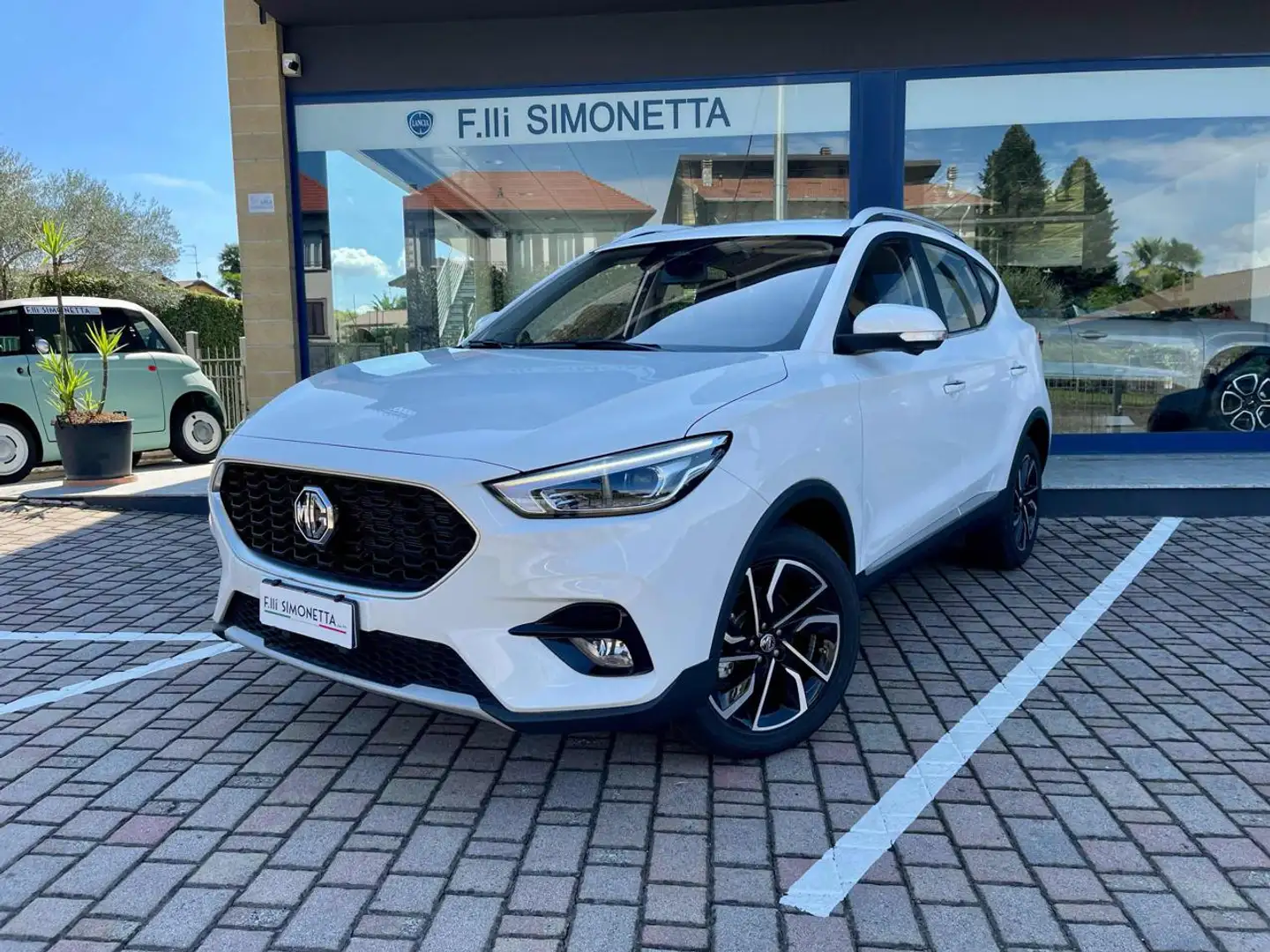 MG ZS Classic 1.5 VTi-tech Luxury - KM0 Blanc - 1
