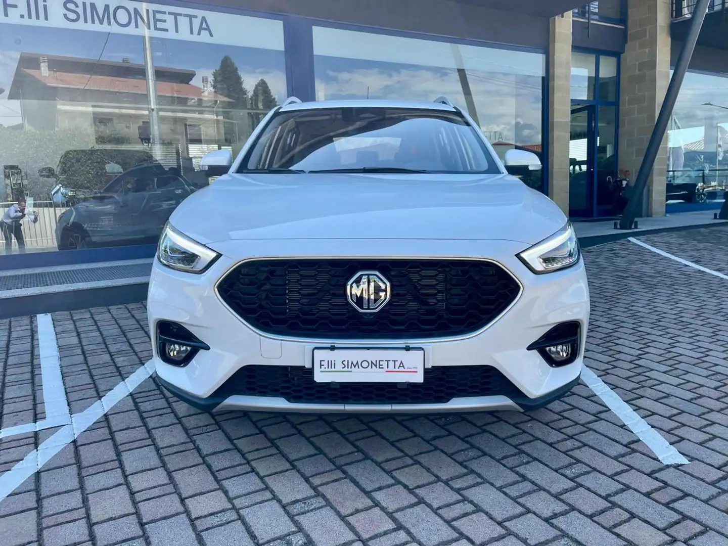 MG ZS Classic 1.5 VTi-tech Luxury - KM0 Blanc - 2