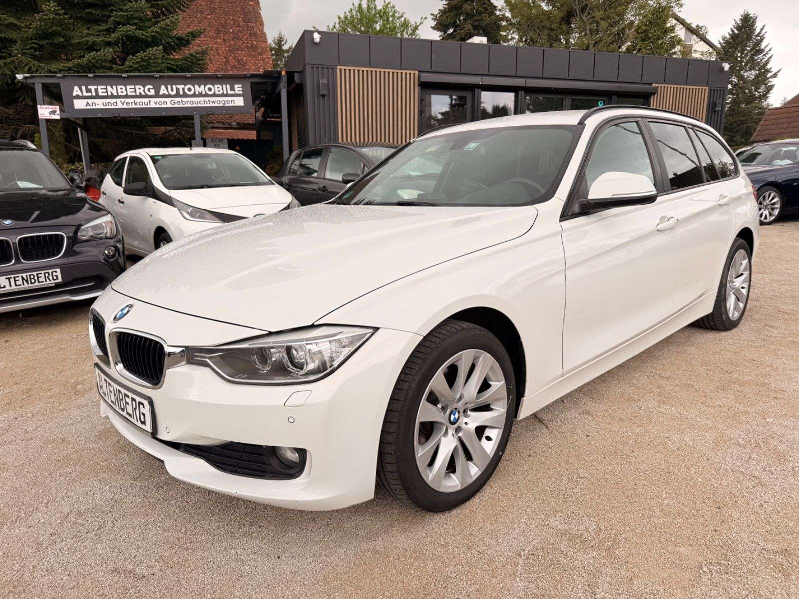 Second hand Bmw 3 Series 