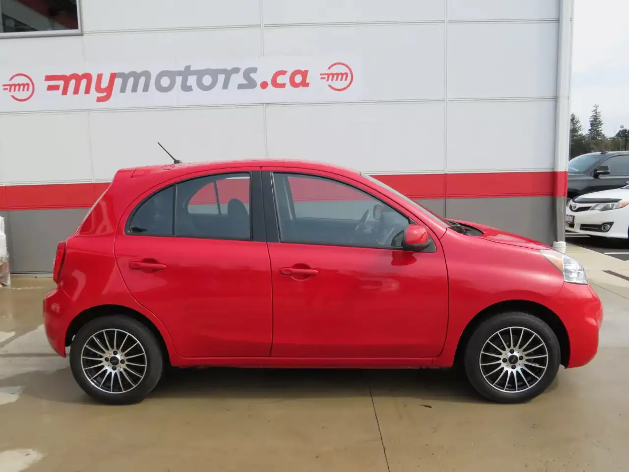 Nissan Micra снимка Nissan Micra
