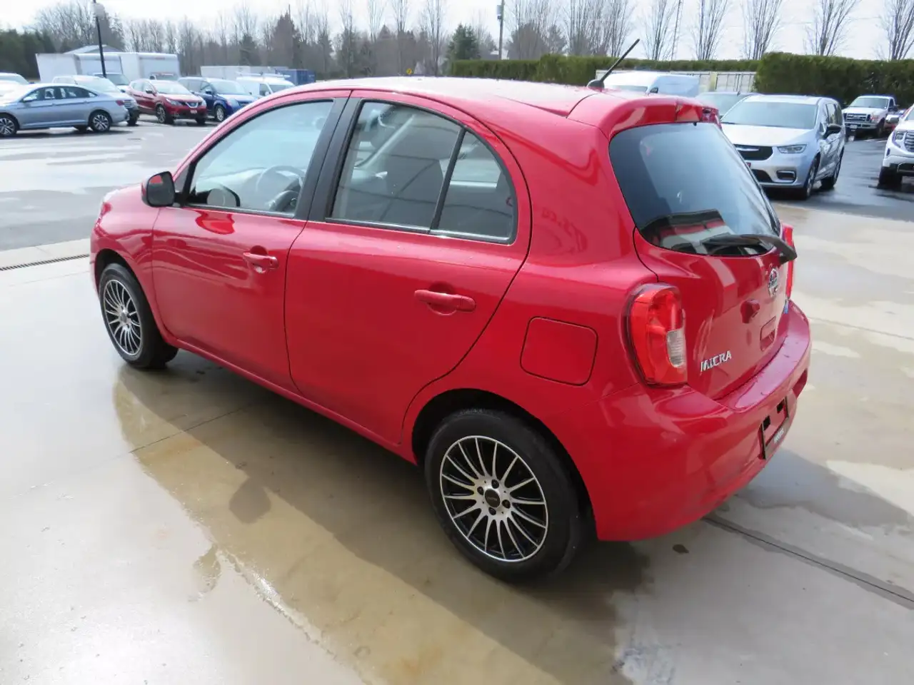 Nissan Micra снимка Nissan Micra