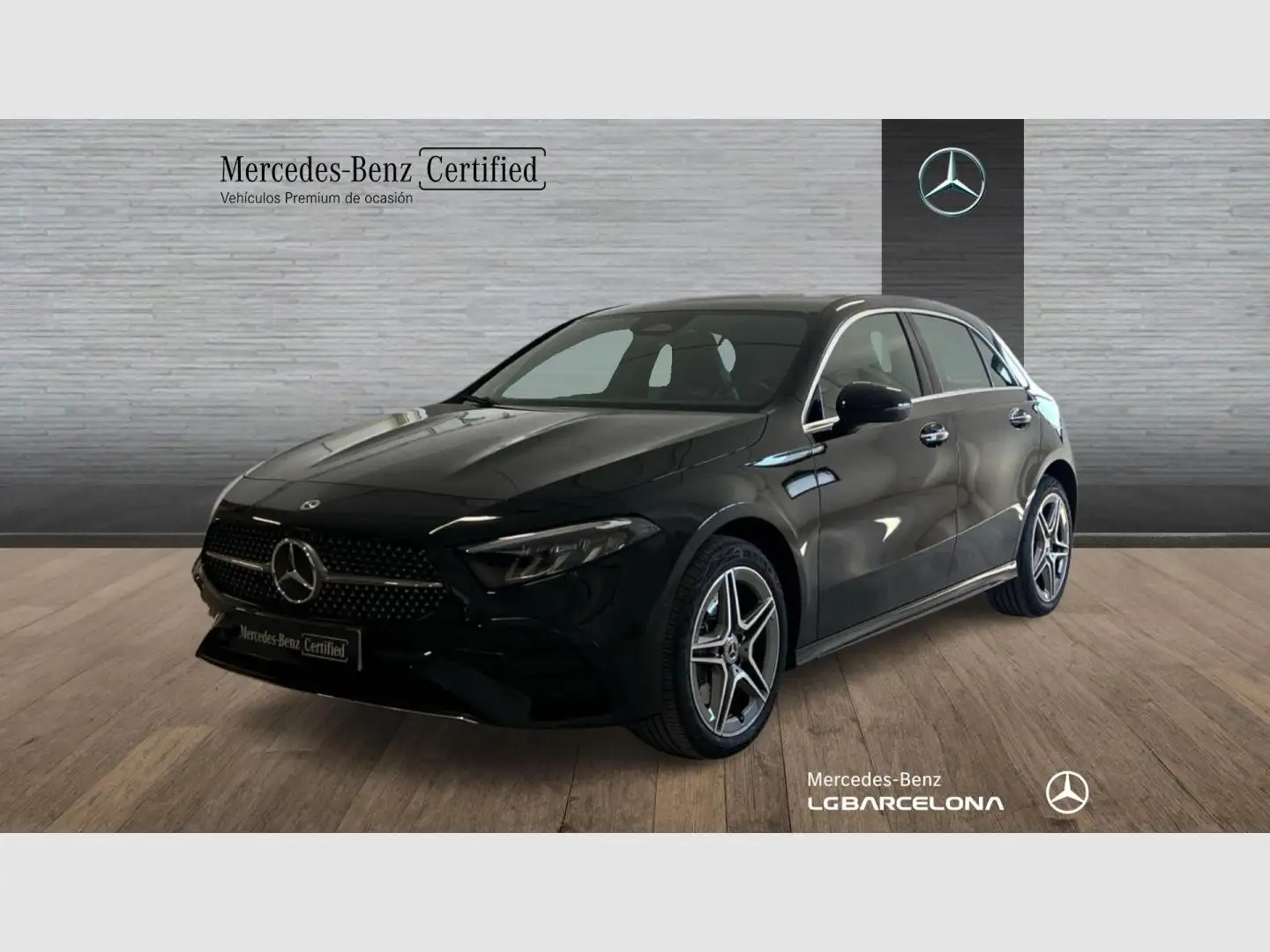 Mercedes-Benz A 250 e AMG Line - 1